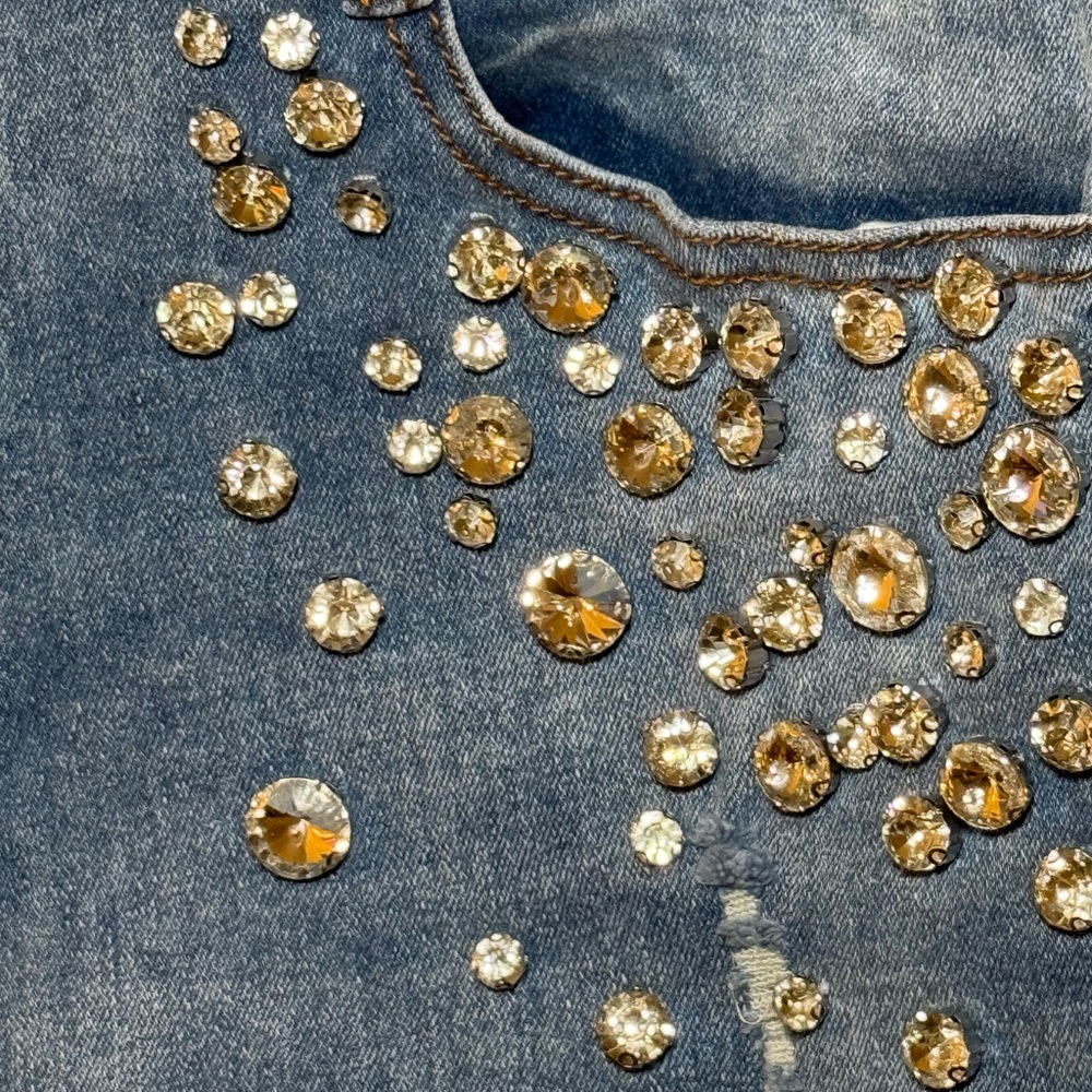 Hot & Delicious Embellished Blue Denim Jeans - Picture 5 of 7
